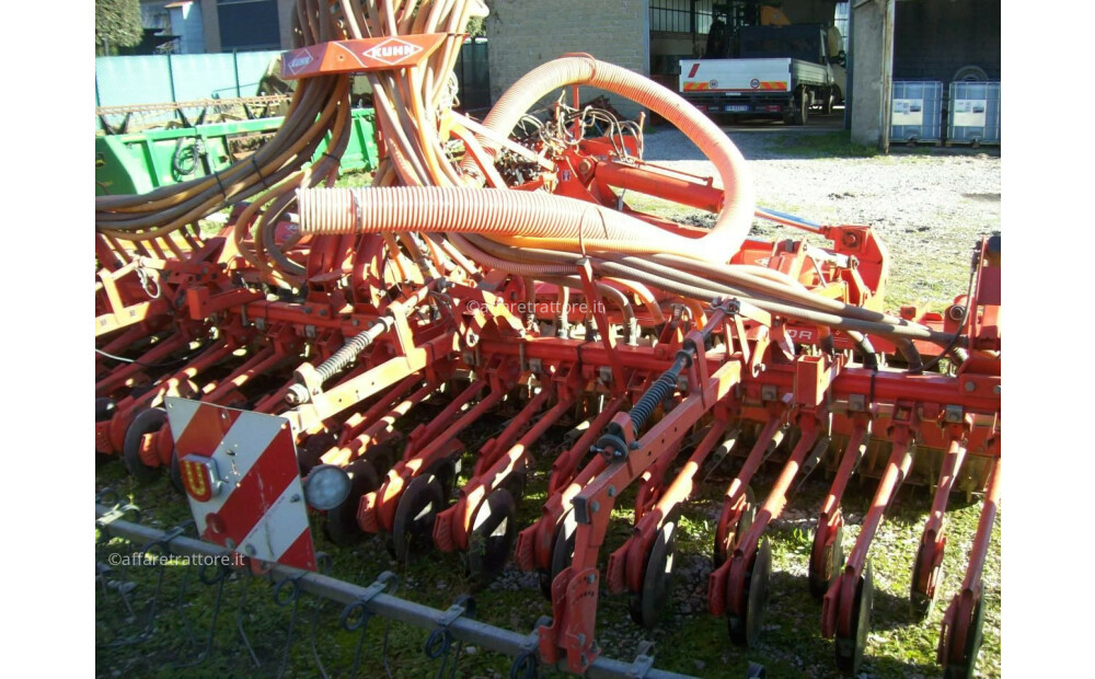 Kuhn VENTA TF 702 + Kuhn HR 5003 DR Usato - 6