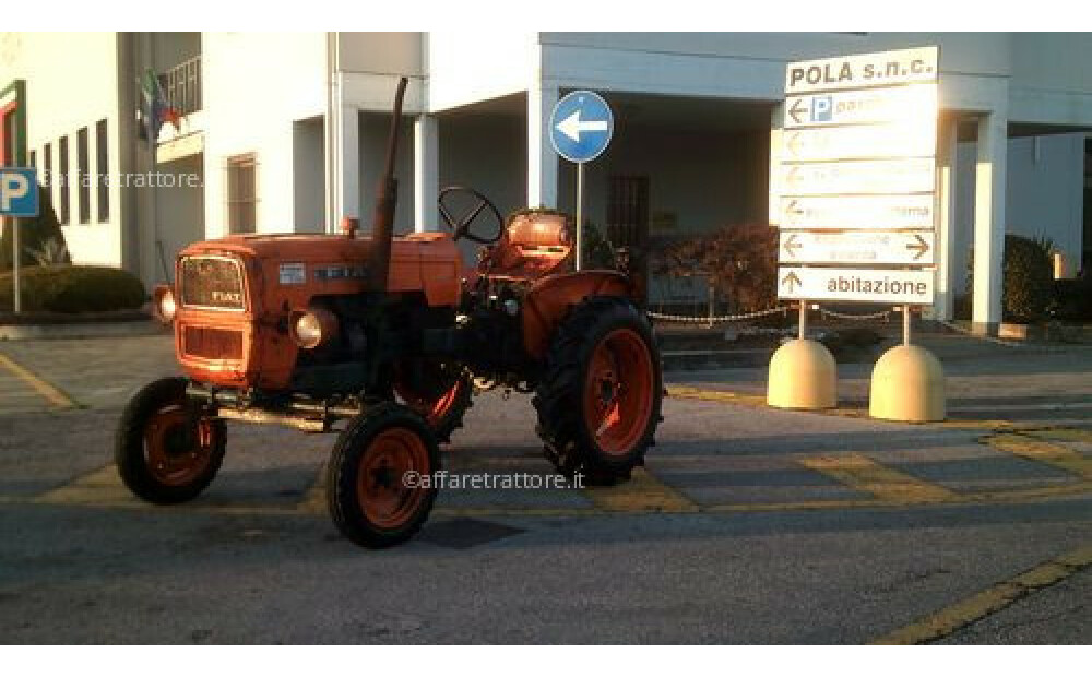 TRATTORE AGRICOLO FIAT 215 USATO - 1