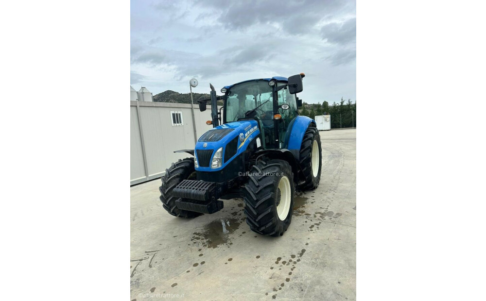 New Holland T5 Usato - 4