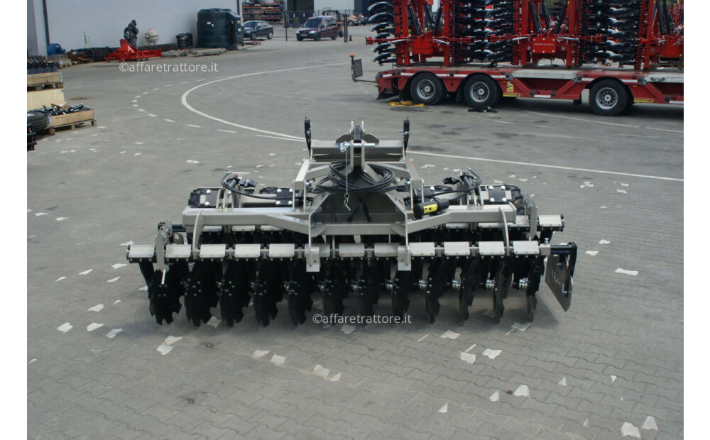 Rolex Scheibenegge / Disc harrow with hydropack and tire roller / Dechaumeur à disques / Erpice a dischi / Дисковая борона с гидропаком и колёсным катком / Agregat talerzowy uprawowy z hydropackiem i  - 3