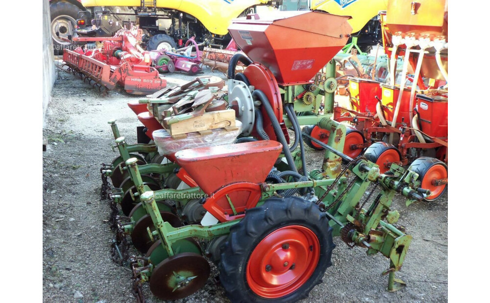 Kuhn - Nodet Pneusem Usato - 5