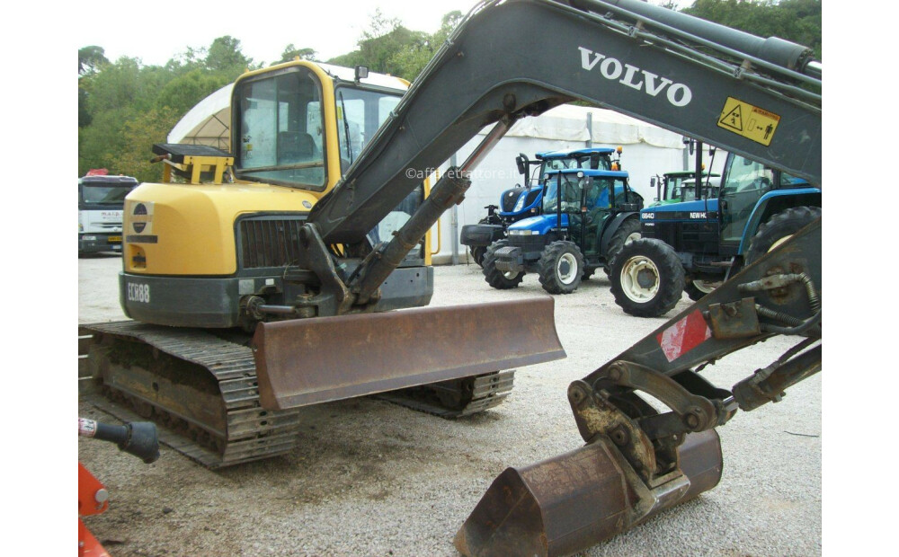 Volvo ECR88 Usato - 2